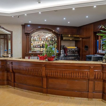 Hotel La Noce Кивассо Экстерьер фото