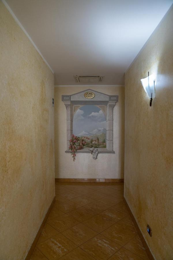 Hotel La Noce Кивассо Экстерьер фото