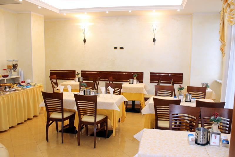 Hotel La Noce Кивассо Экстерьер фото